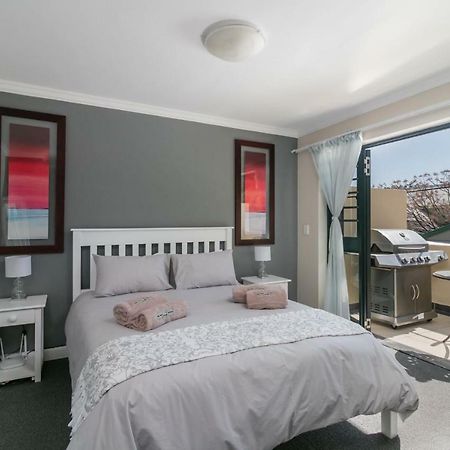 Blue Moon Apartments Knysna Eksteriør billede