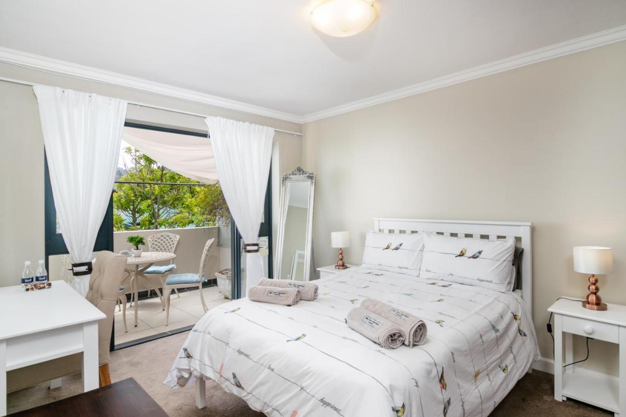 Blue Moon Apartments Knysna Eksteriør billede